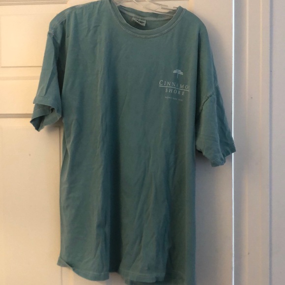Comfort Colors Tops - Cinnamon shore Comfort colors T-shirt SOLD Comfort Colors Tops - Cinnamon shore Comfort colors T-shirt SOLD